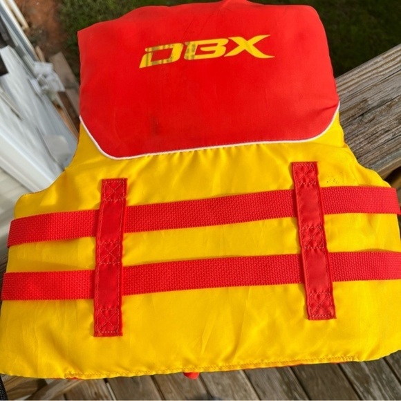 DBX Vector Series Nylon Life Vest Child's 30-50 lbs USCGA Red And‎ Yellow!! (S) - Picture 3 of 3